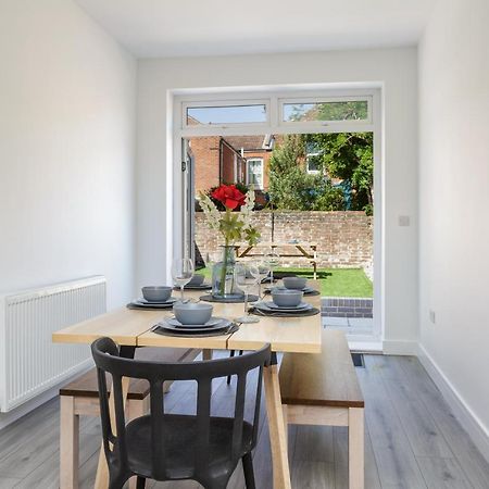 Harold House - Modern Open Plan 4 Bedroom, 3 Bathroom House In Central Southsea, Portsmouth Exterior photo